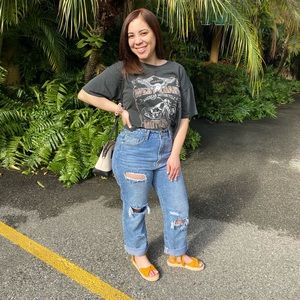 Meet your Posher, Glorianna